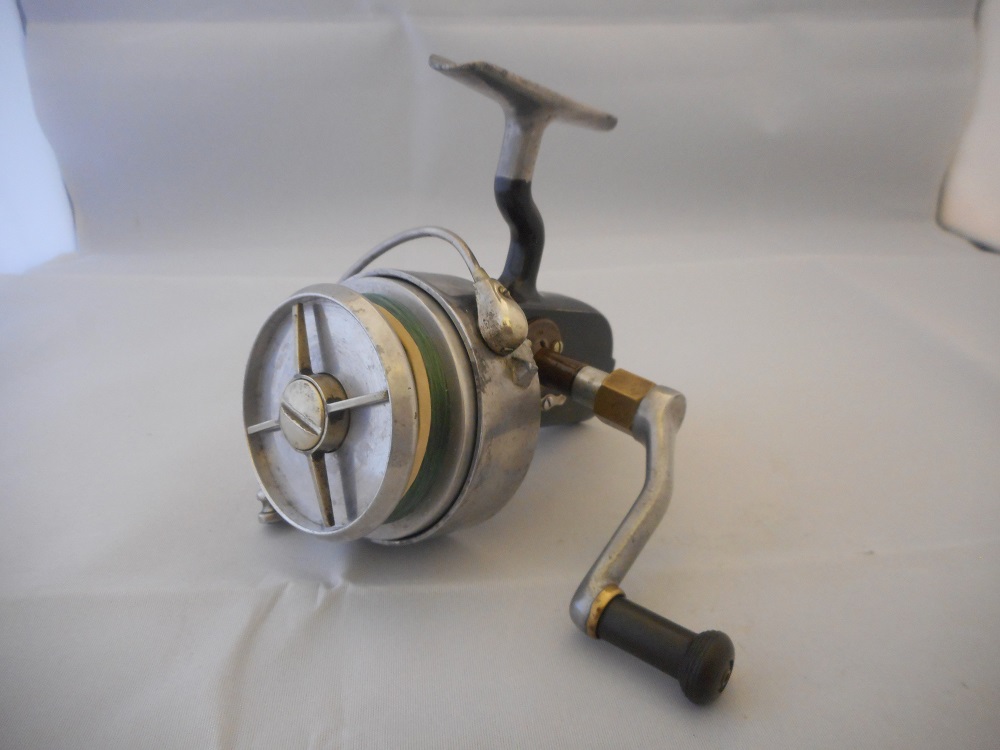 EARLY MITCHELL (300) HALF-BAIL ARM FIXED SPOOL REEL – Vintage Fishing Tackle