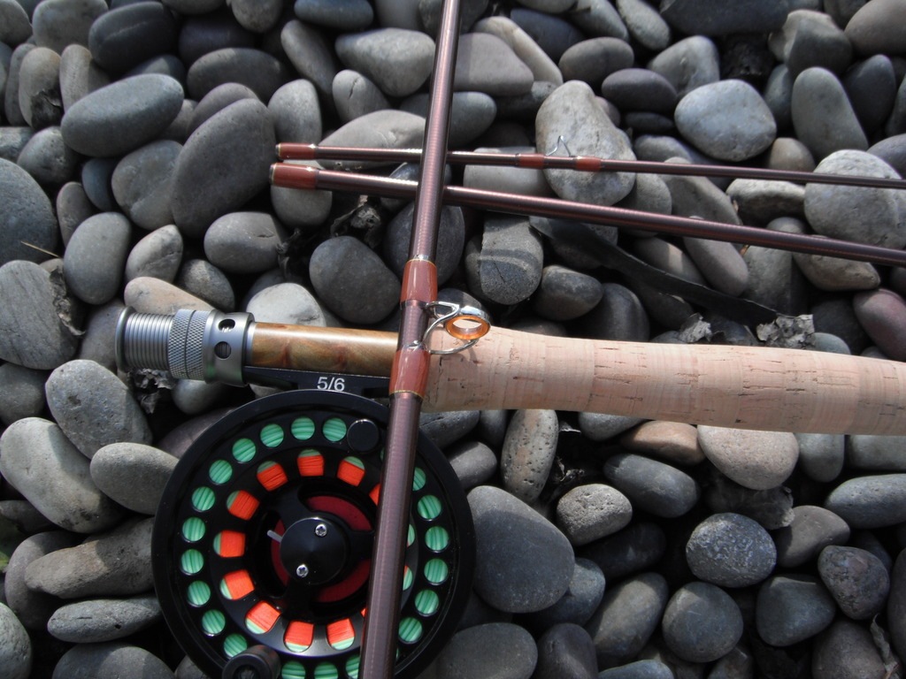 My new MOONLIT Shawdowcast 8ft 5wt, Fishing with Fiberglass Fly Rods