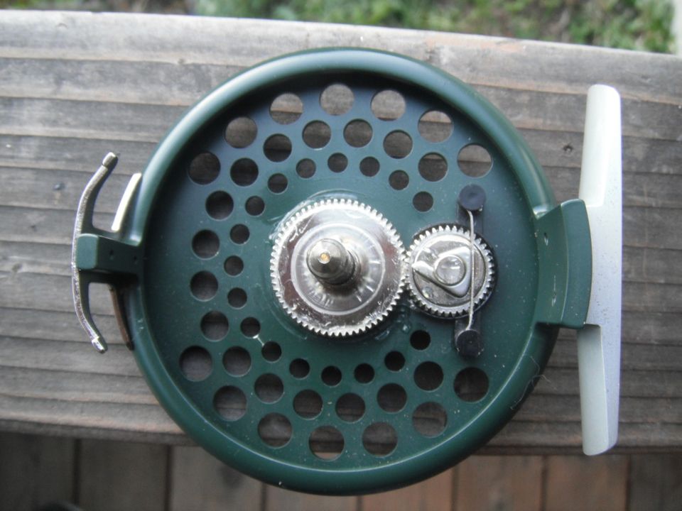 Vintage Langley 192-B fly fishing reel with Bamboo Pole