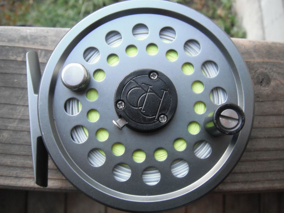 How to Clean a Fly Reel  Vintage Hardy Click and Pawl Fly Reel 