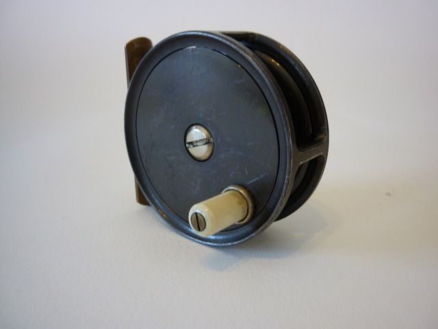 Jw Young 1500 Series 1525 Fly Fishing Reel
