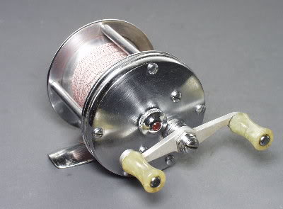 Vintage Baitcast Reel Pflueger Supreme Level Wind Free Spool (Storage 1)